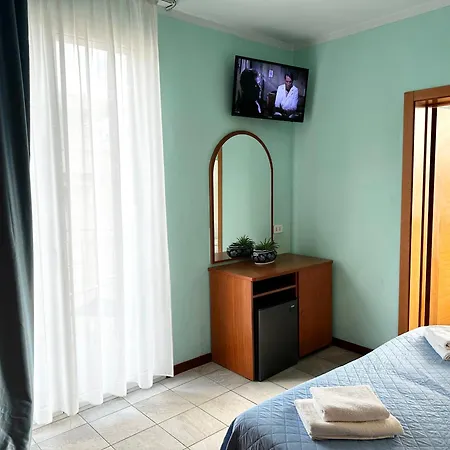 Blue Moon Meuble Hotel