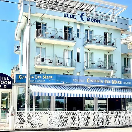 Blue Moon Meuble ホテル