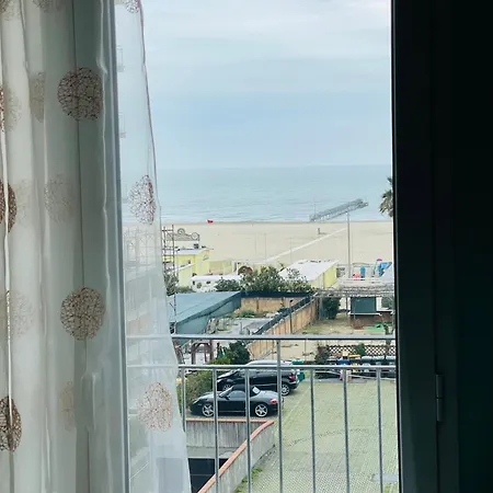 Hotel Blue Moon Meuble